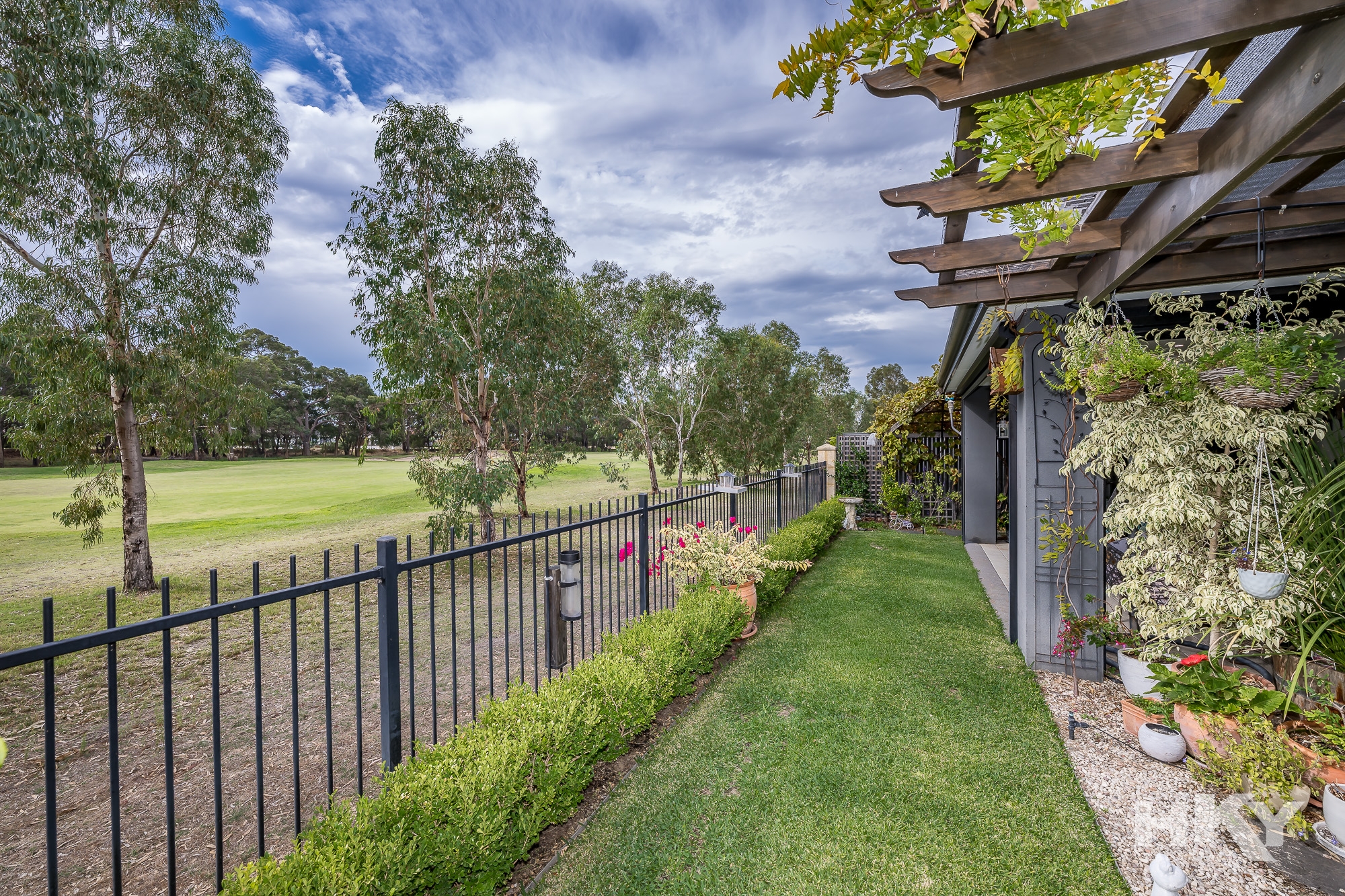 98 Vaucluse Crescent, Ellenbrook WA 6069, Ellenbrook - Thumbnail 3