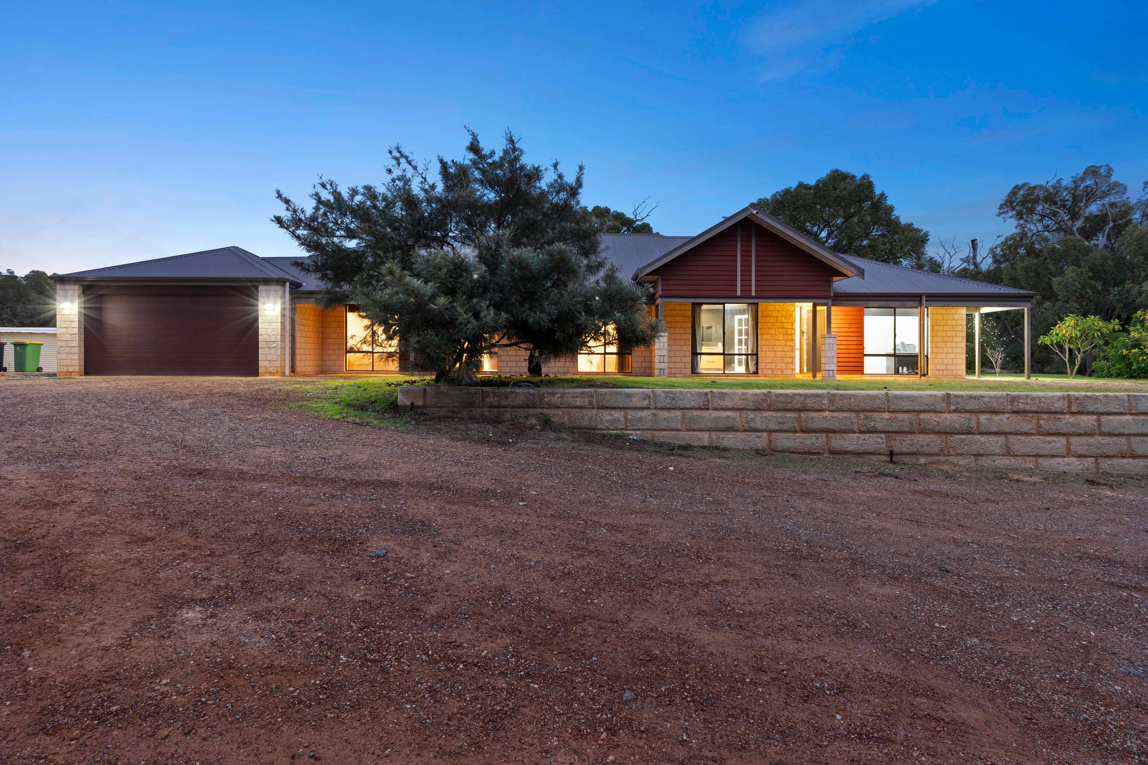 140 Rosewood Drive, CHITTERING WA 6084, Chittering - Thumbnail 2
