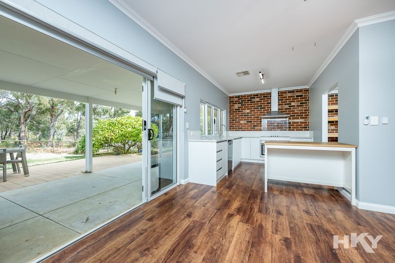 23 Fantail Court, CHITTERING WA 6084, Chittering - Thumbnail 6