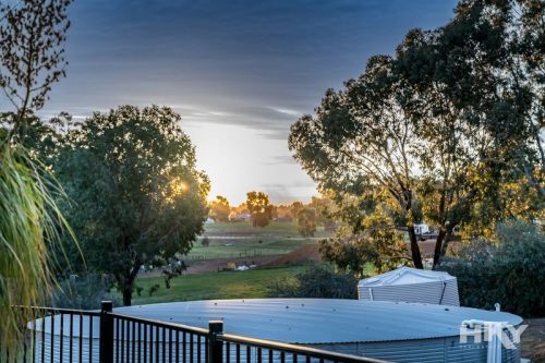 loading=