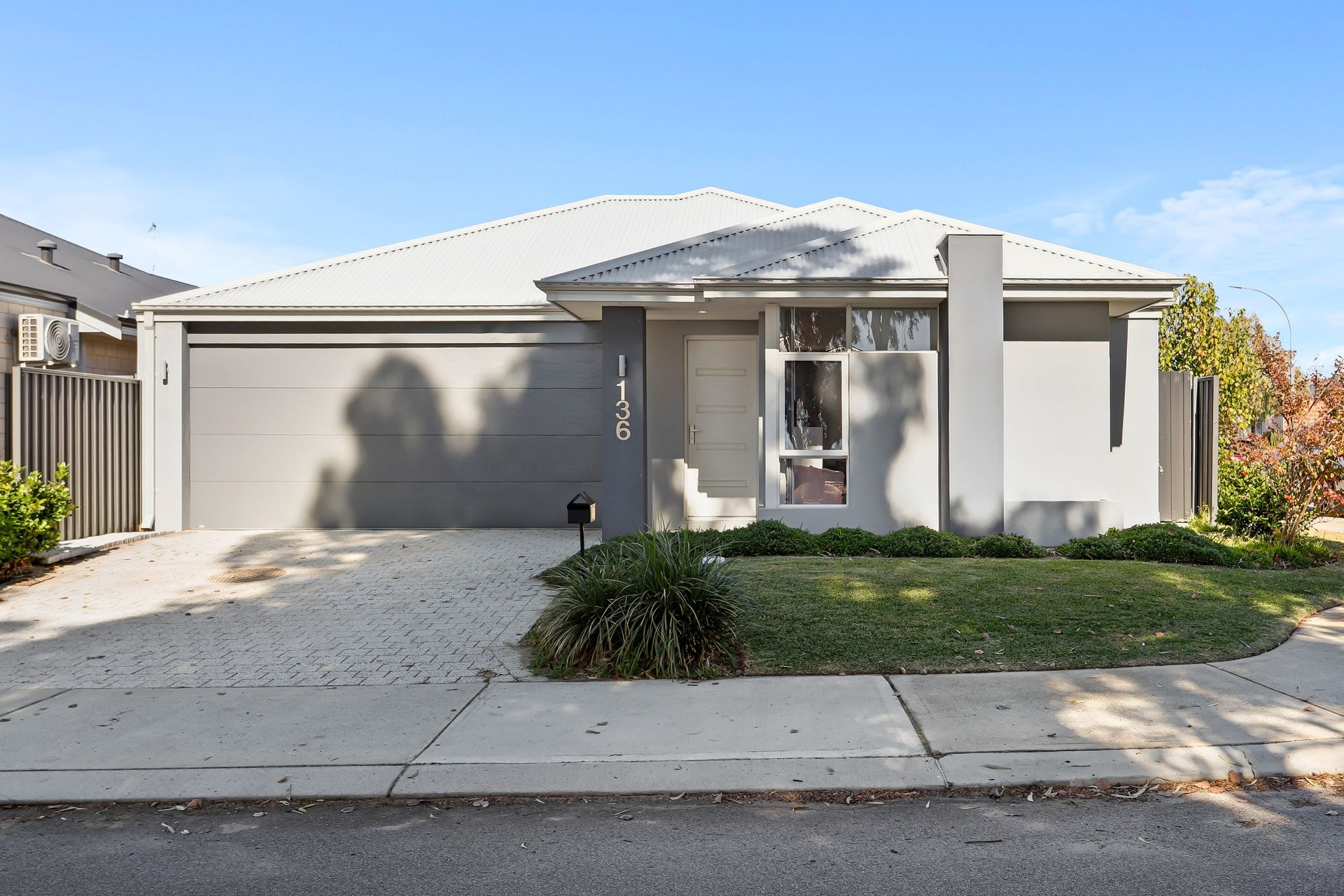 136 Strinesdale Boulevard, Aveley WA 6069, Aveley - Image 1