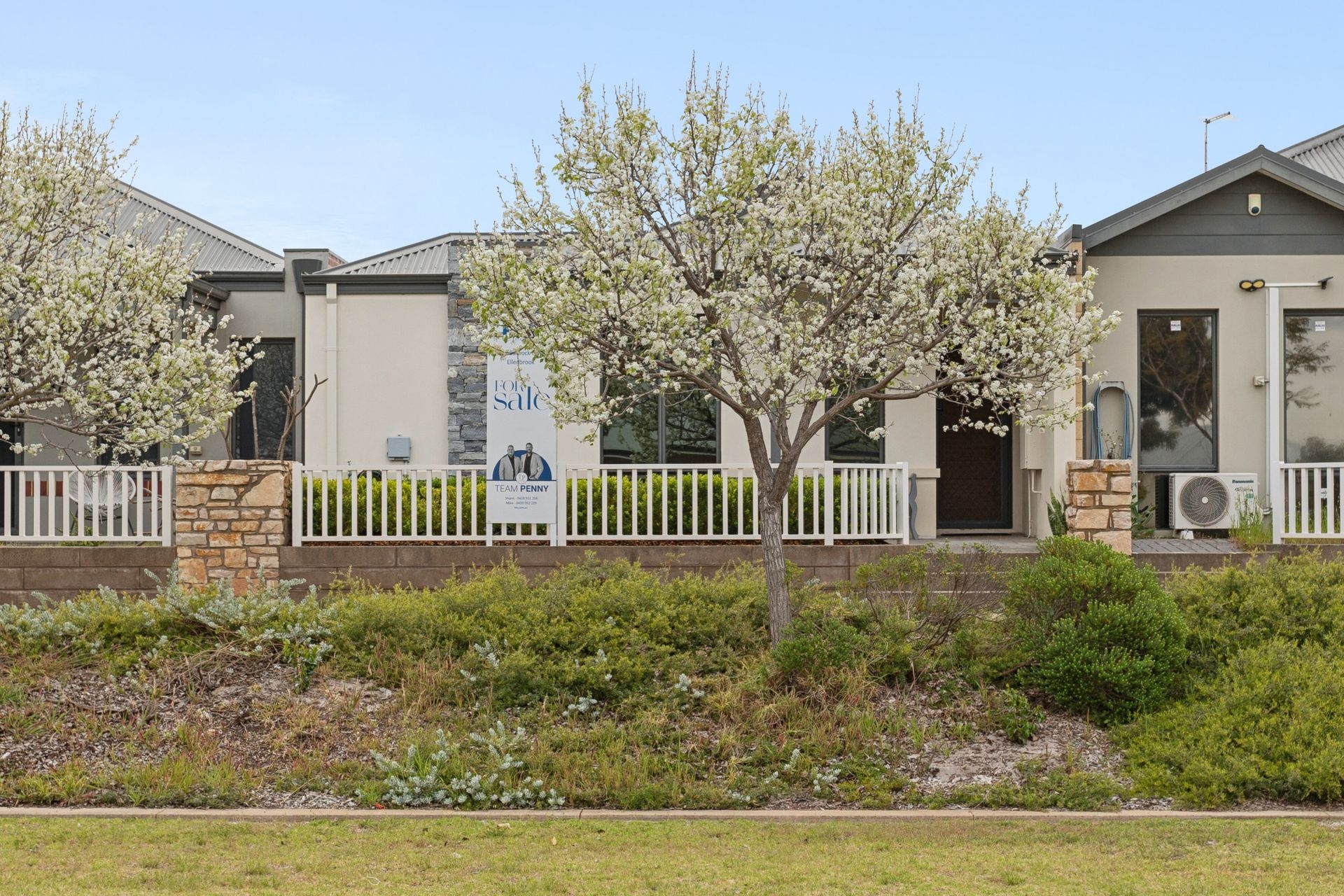 377 Banrock Drive, Ellenbrook WA 6069, Ellenbrook - Image 1