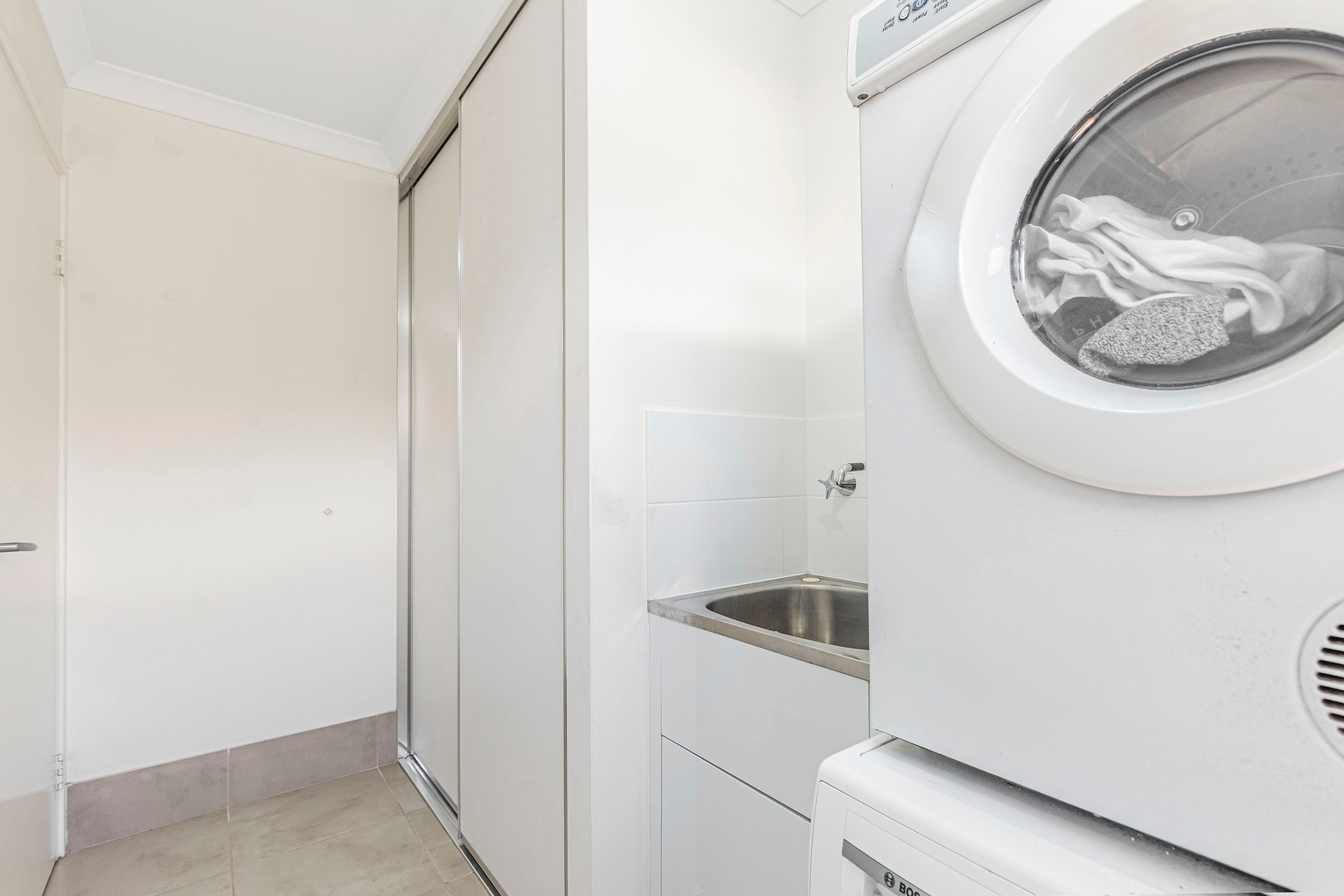 8/  34 Janselling Avenue, Ellenbrook WA 6069, Ellenbrook - Thumbnail 2