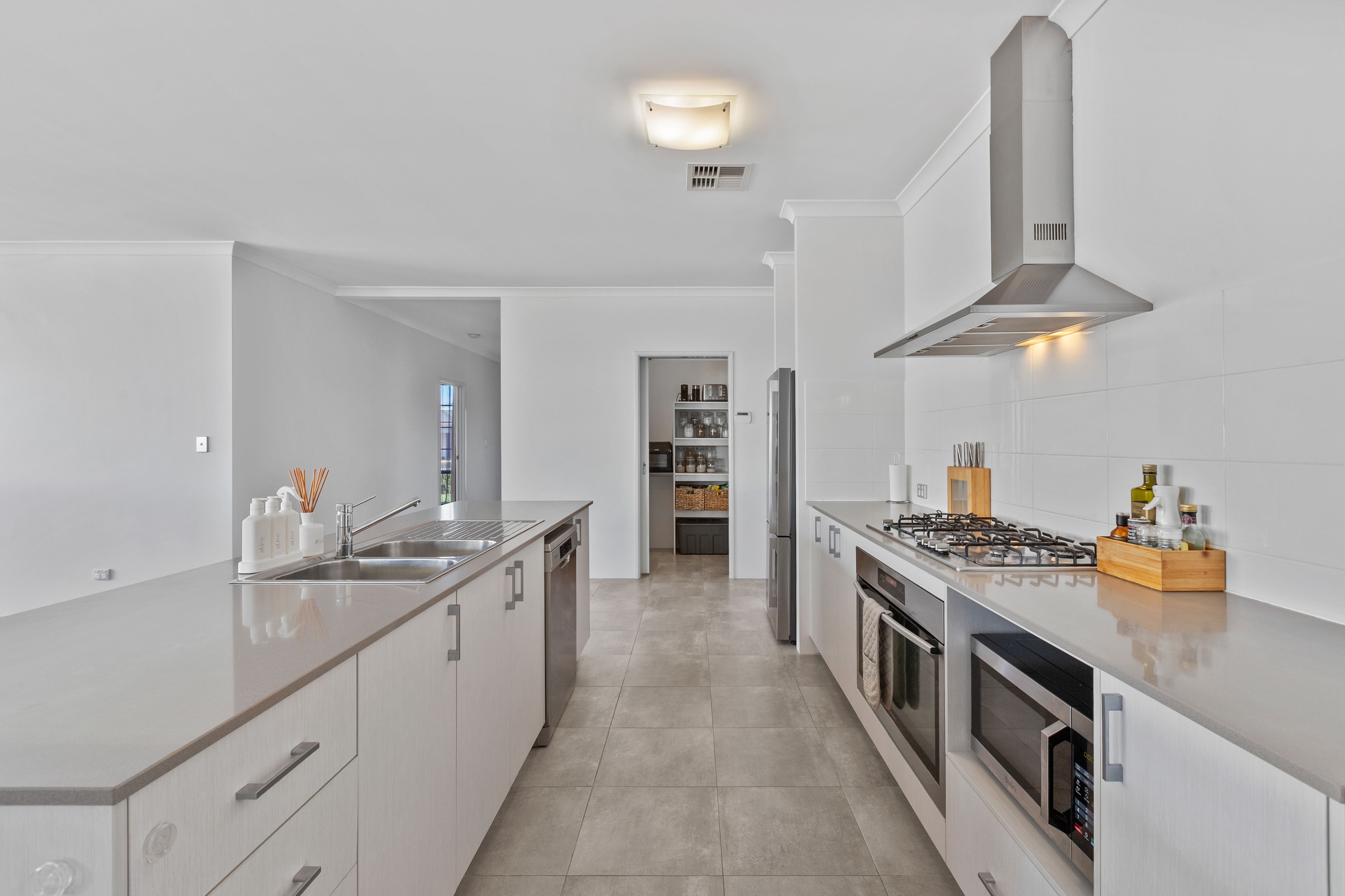 15 Colliford Street, Aveley WA 6069, Aveley - Thumbnail 7